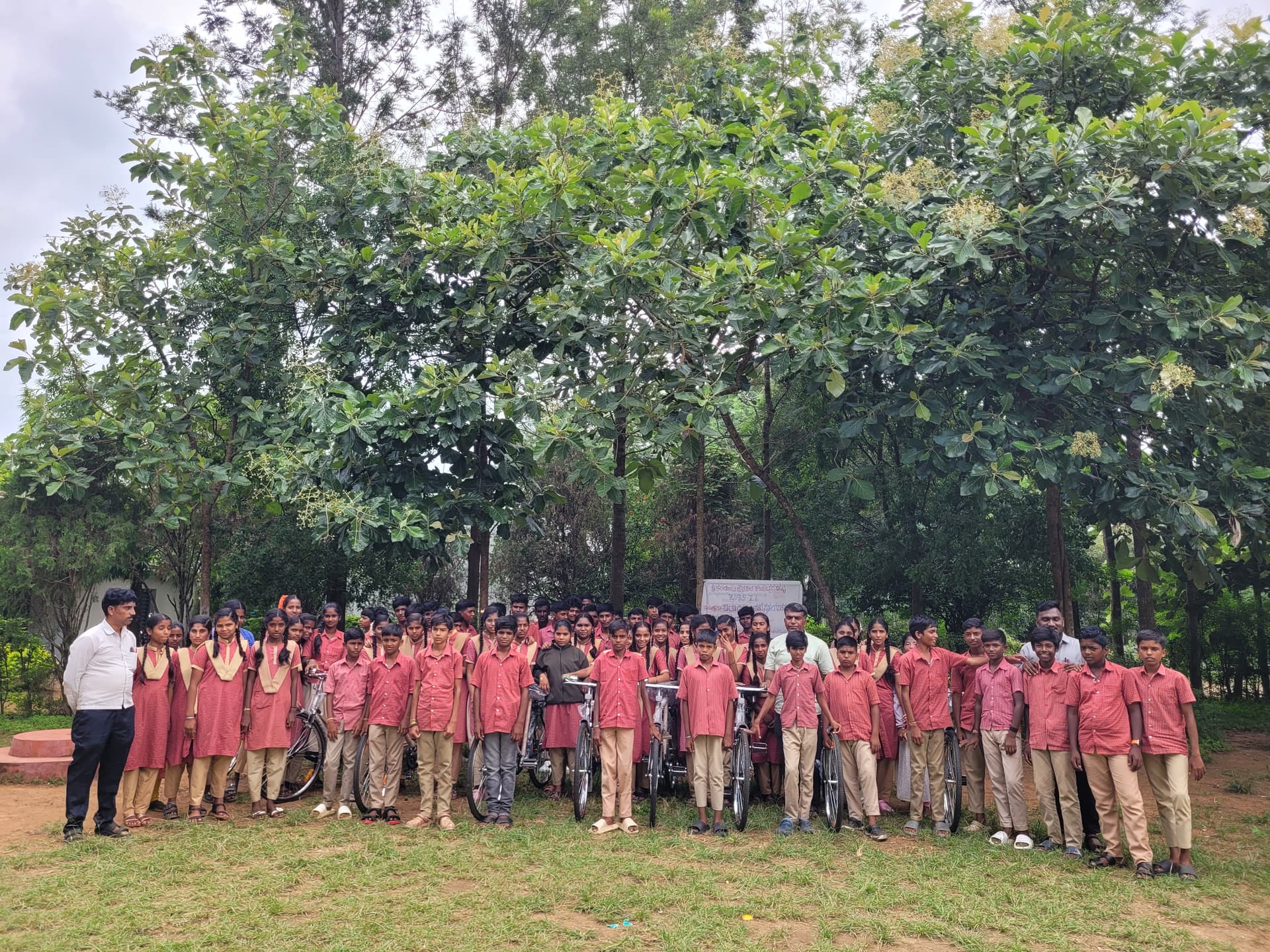 Sri Kariambha High School, Kariyammanahatti